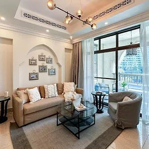 https://higuests-vacaction-homes-souk-al-bahar.dubaihotelsoffers.com